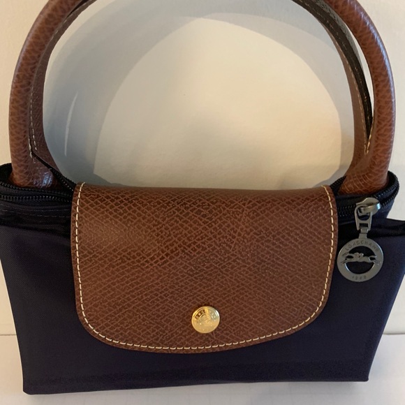 SOLD- New Longchamp  Le Pliage Original Top Handle - Picture 4 of 9